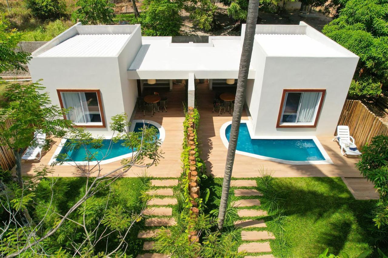 Suite with Private Pool,1499453053:JPEG